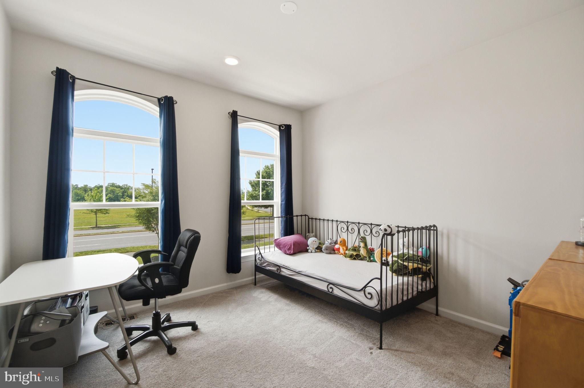WESTVIEW SOUTH - Residential