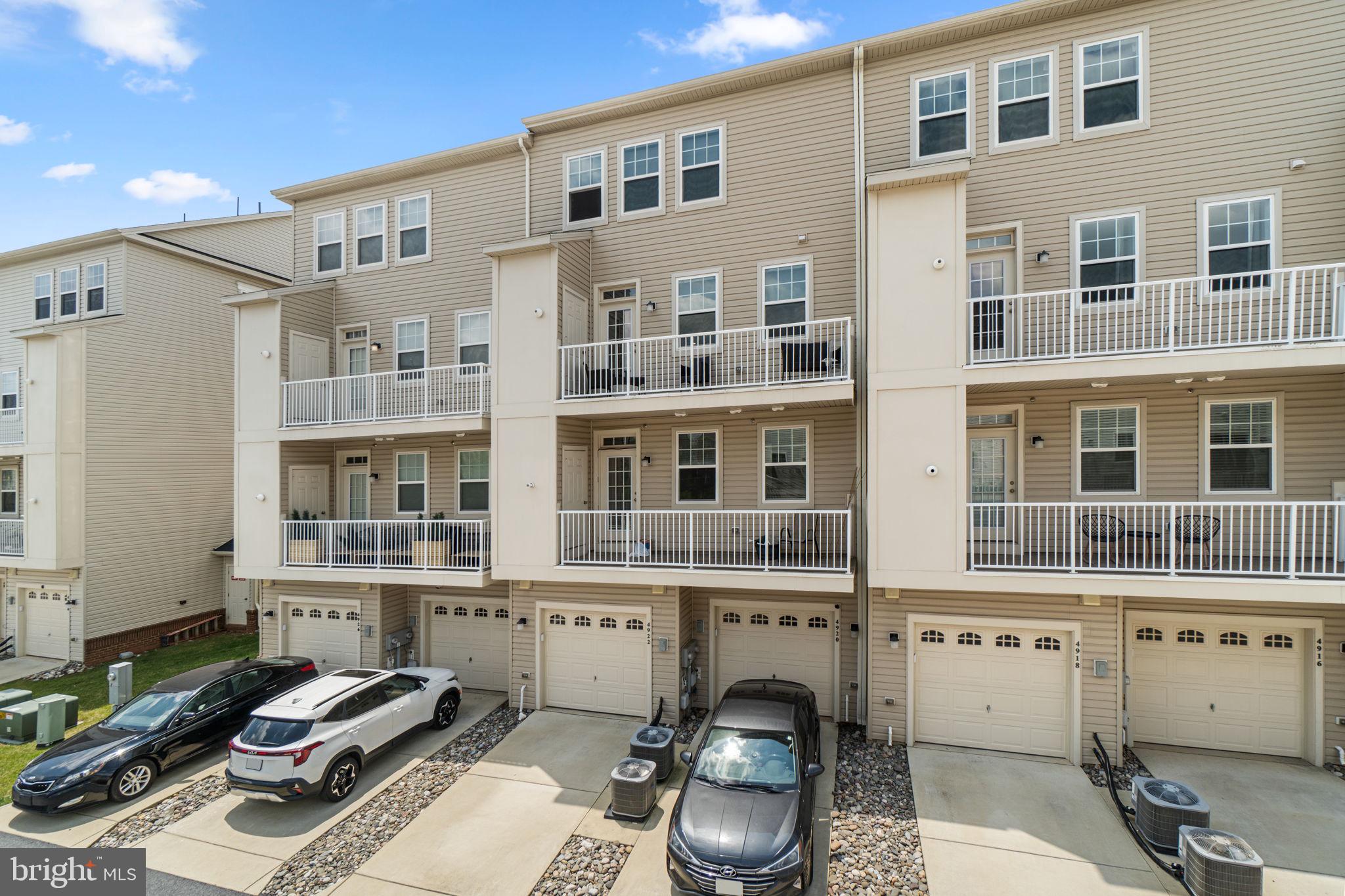 WESTVIEW SOUTH - Residential