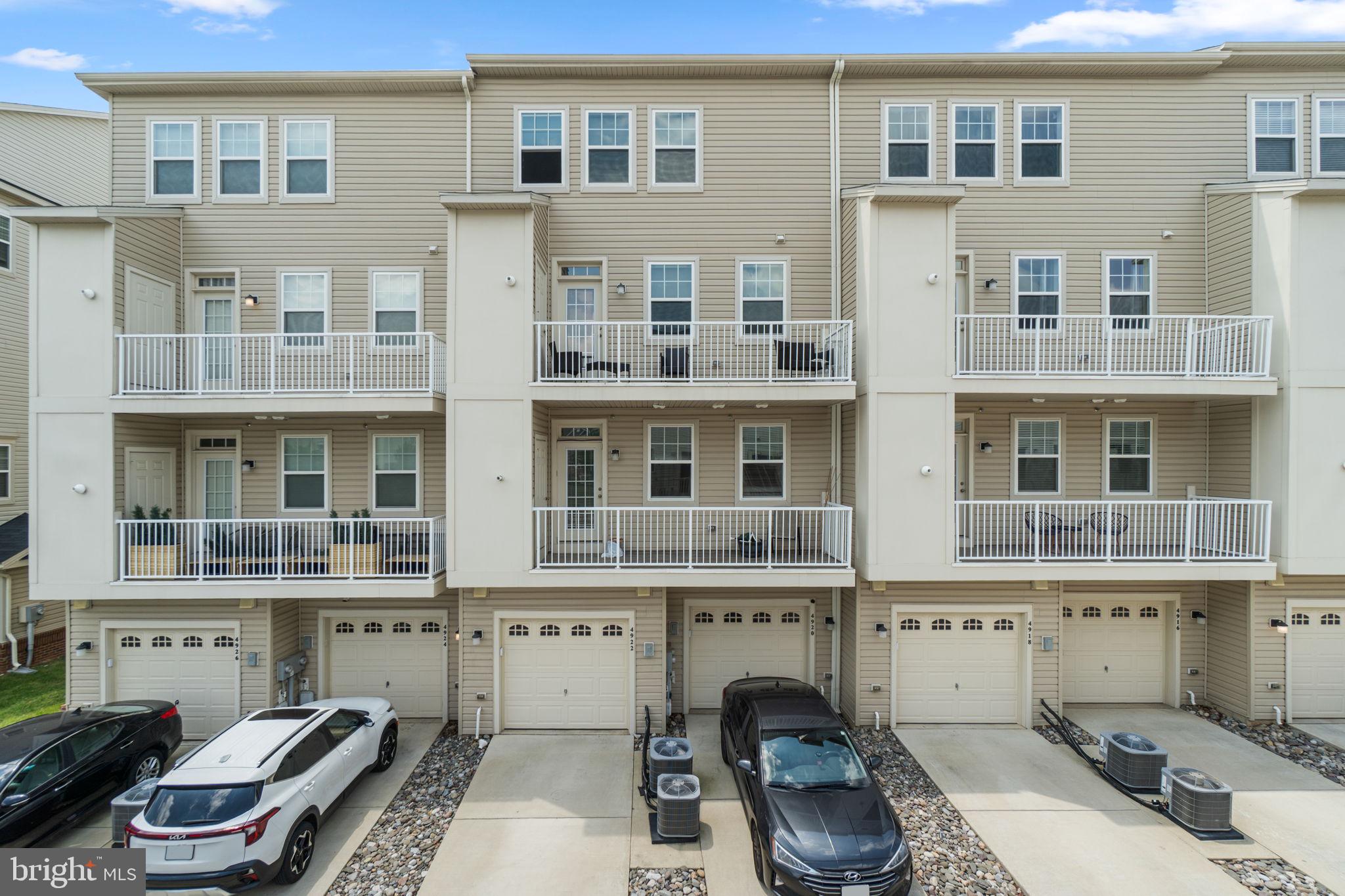 WESTVIEW SOUTH - Residential