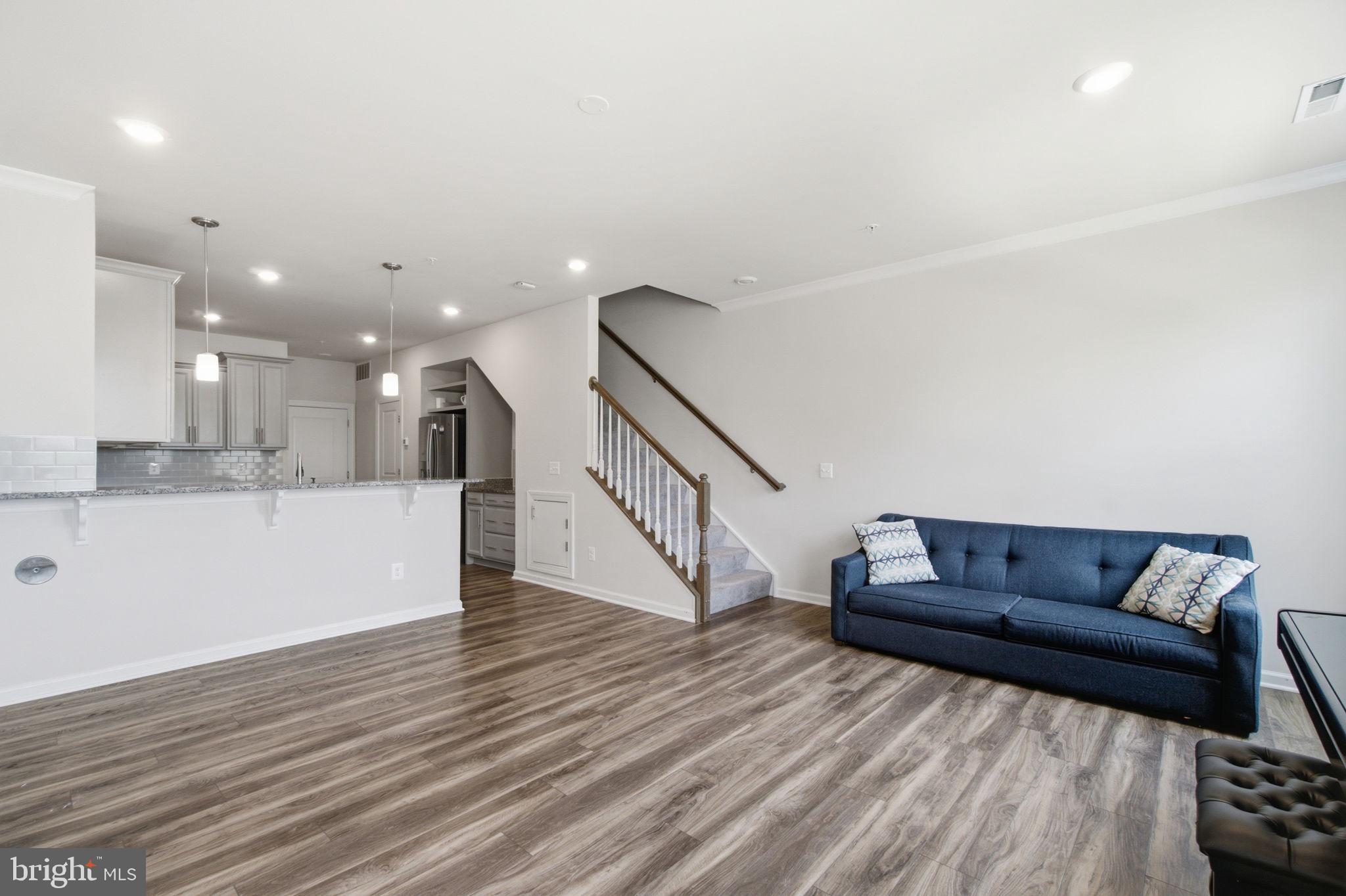 WESTVIEW SOUTH - Residential