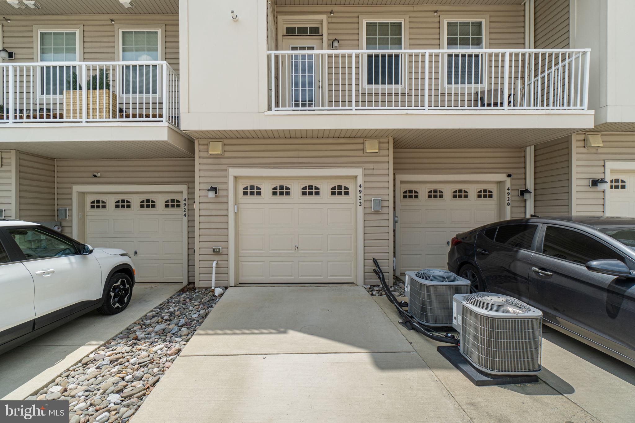 WESTVIEW SOUTH - Residential