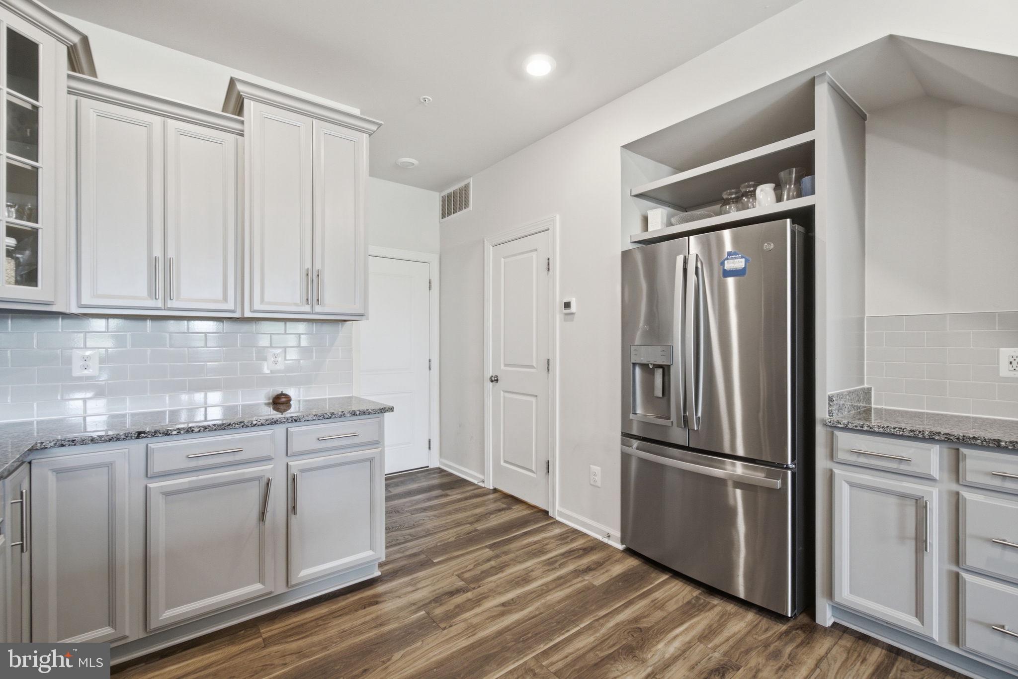 WESTVIEW SOUTH - Residential