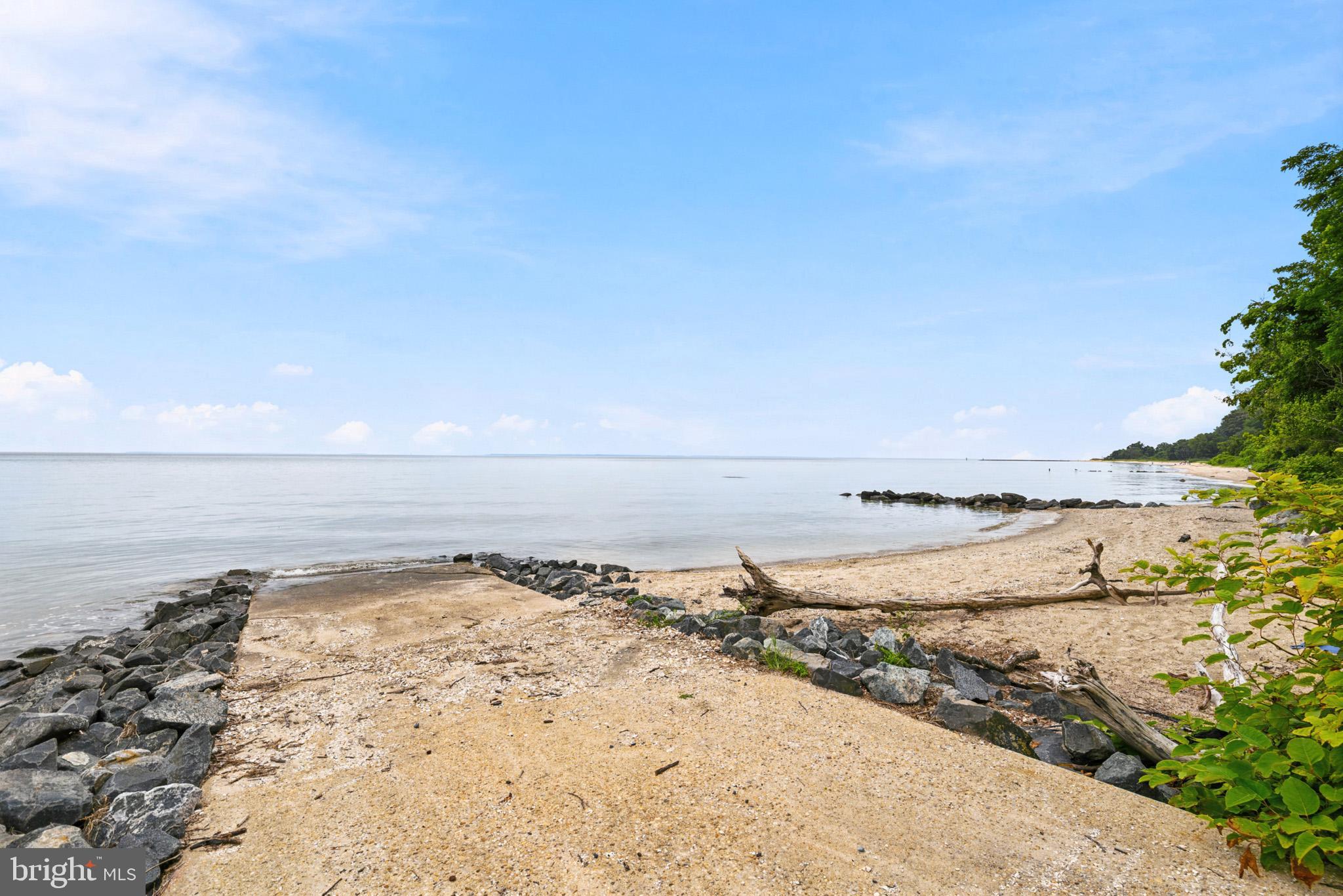 CALVERT BEACH ESTATES - Residential