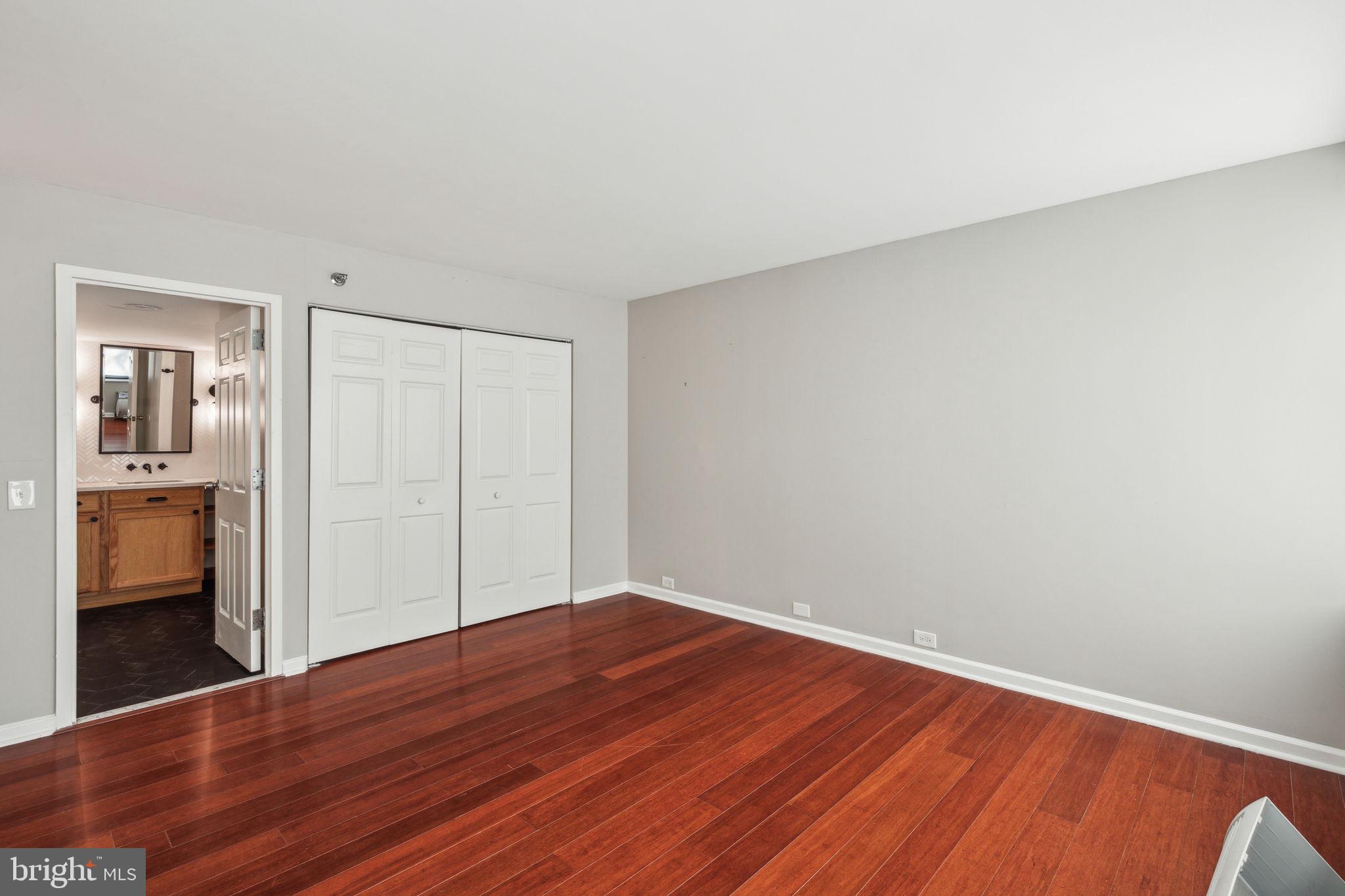 ART MUSEUM AREA - Residential