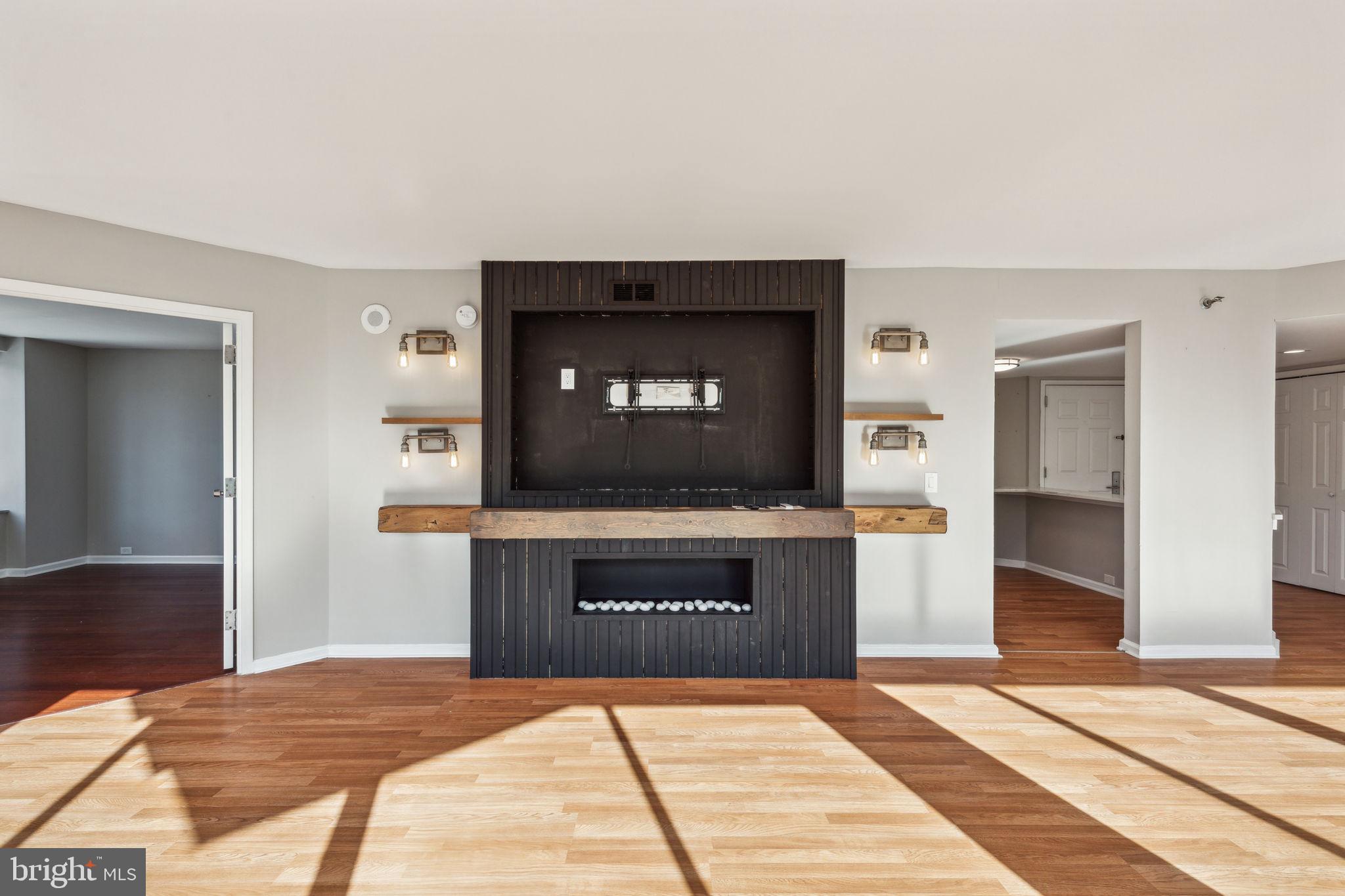 ART MUSEUM AREA - Residential