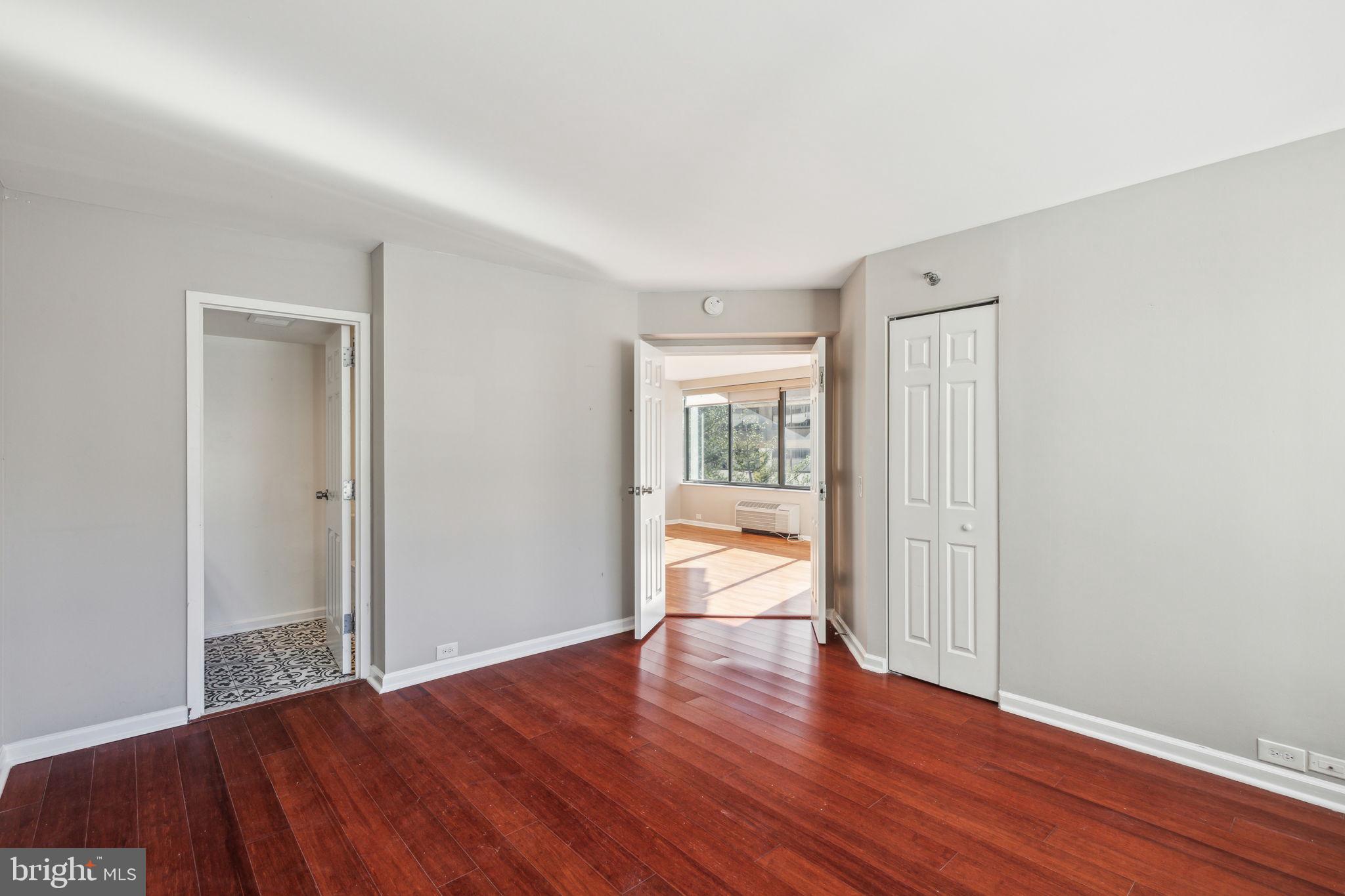ART MUSEUM AREA - Residential