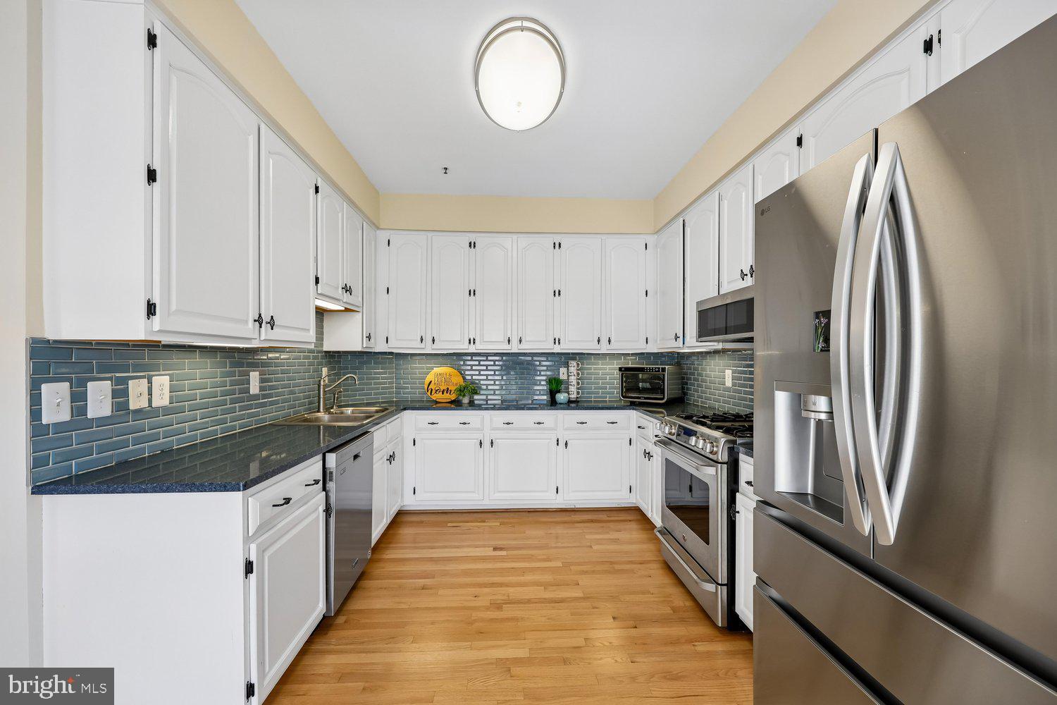 KENTLANDS - Residential