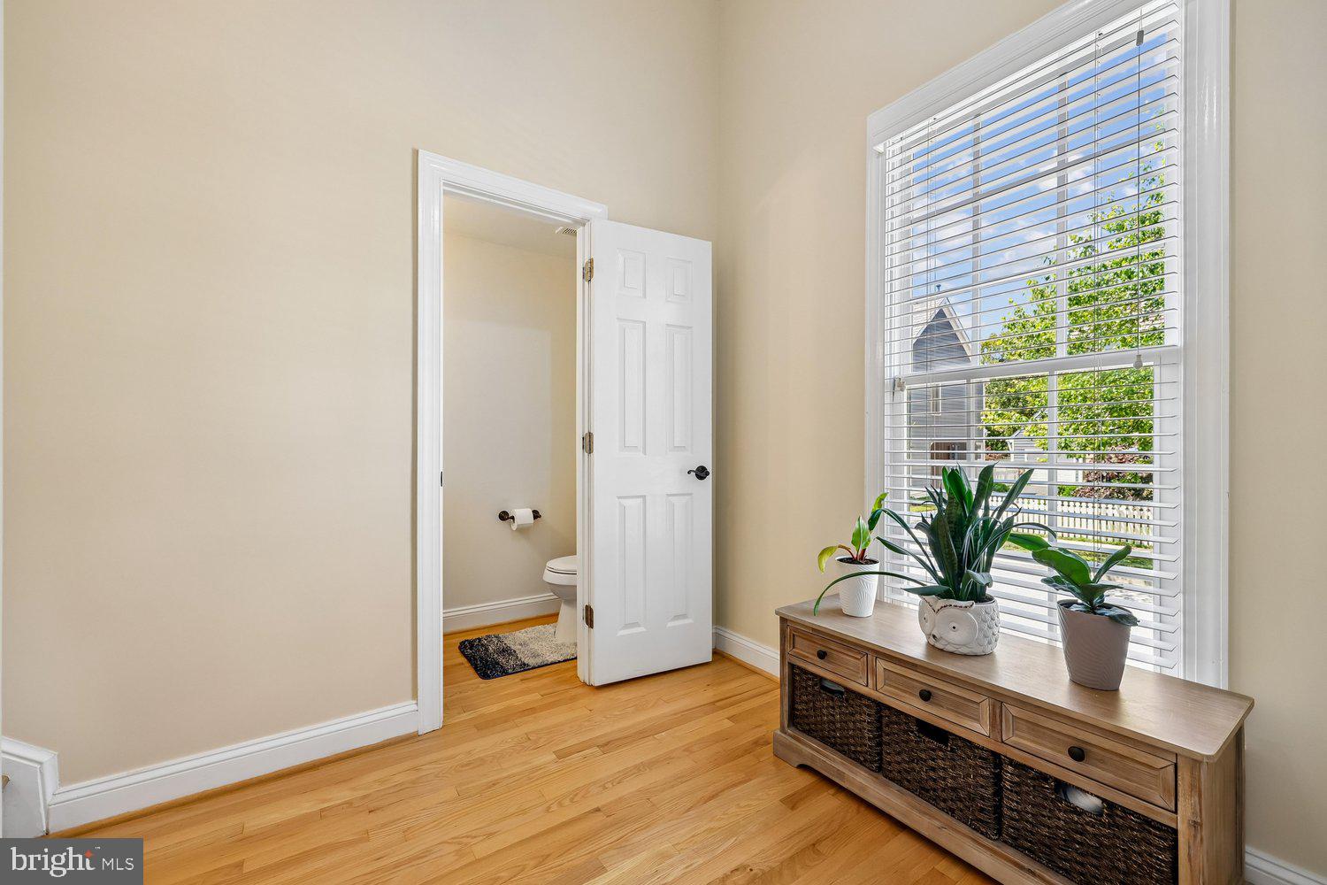 KENTLANDS - Residential