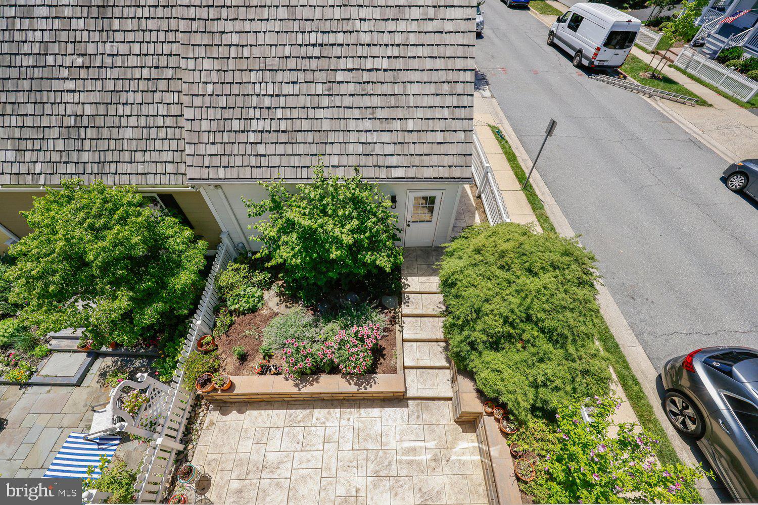 KENTLANDS - Residential