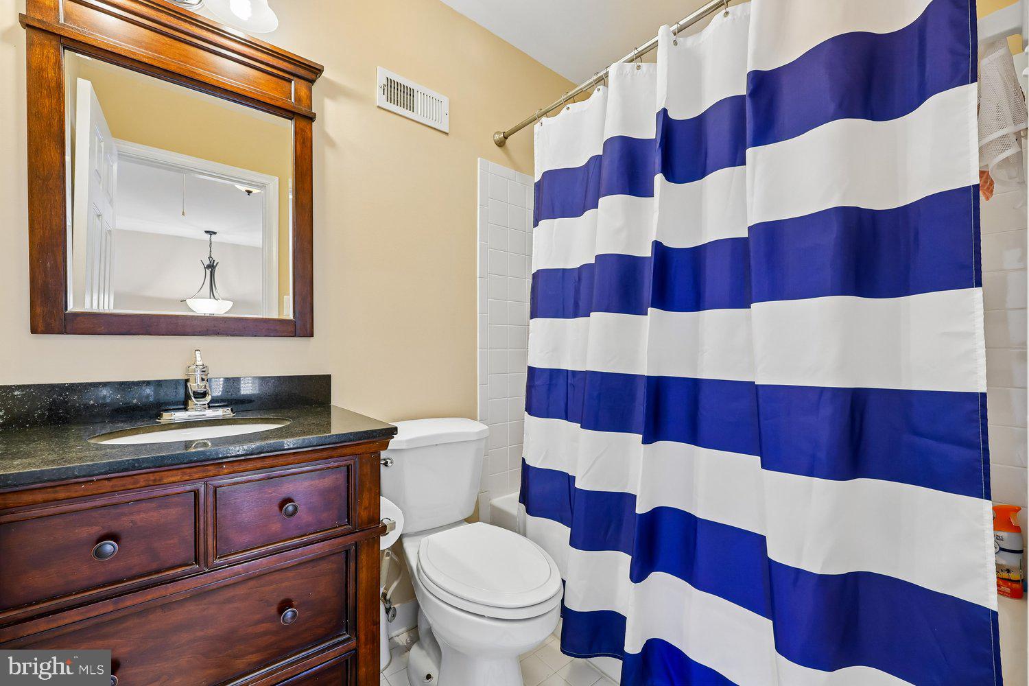 KENTLANDS - Residential