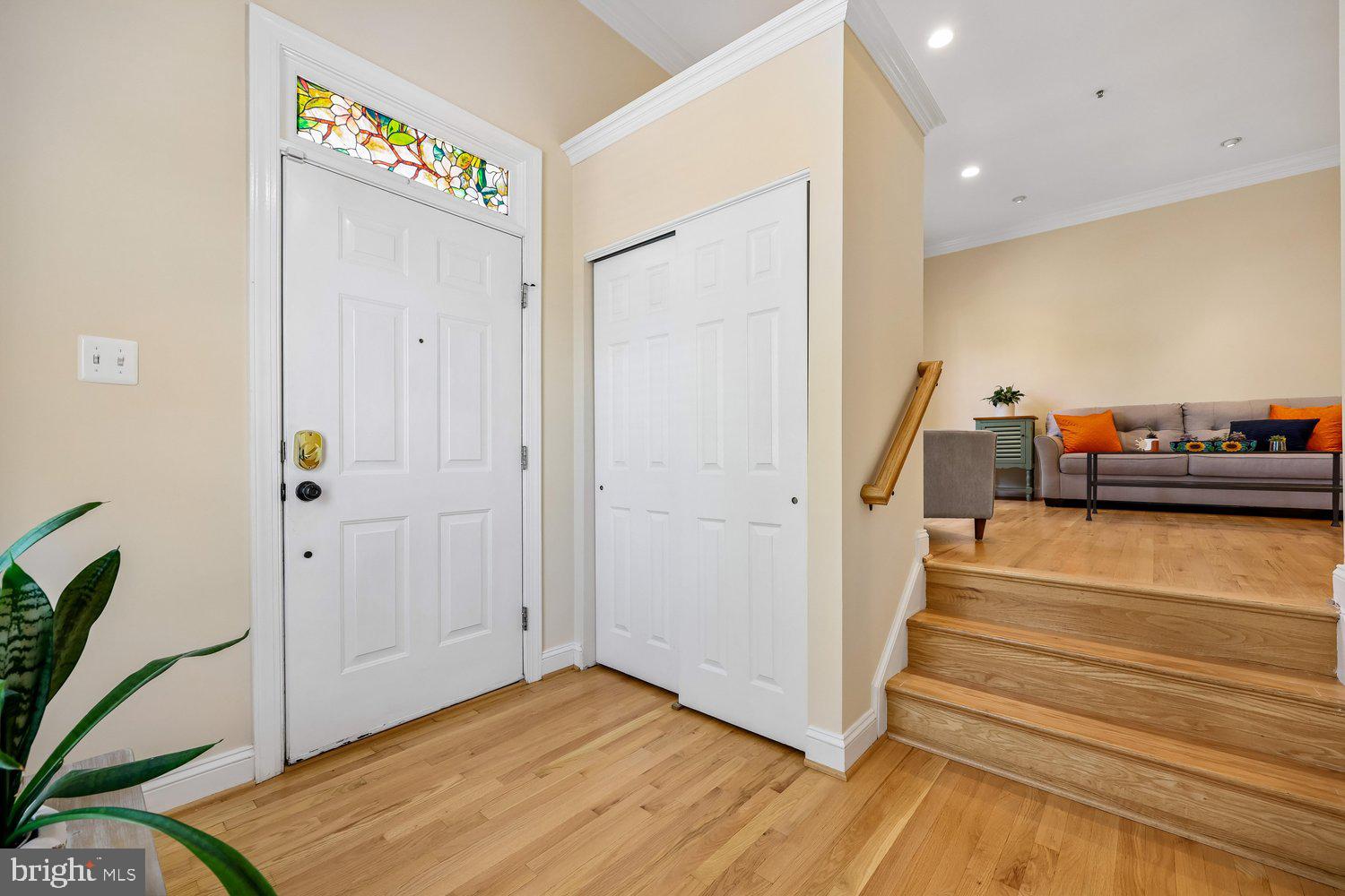 KENTLANDS - Residential