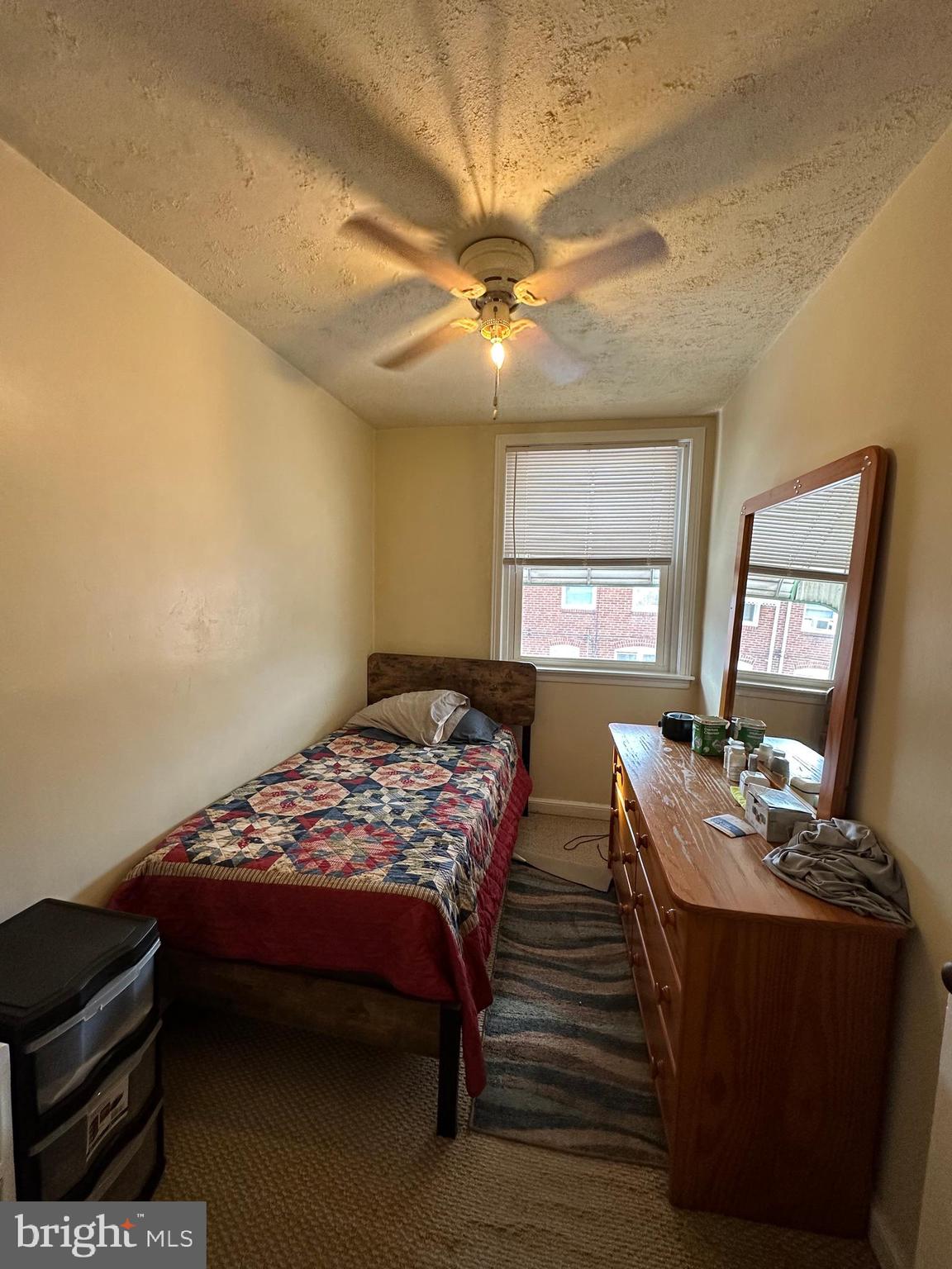 OXFORD CIRCLE - Residential
