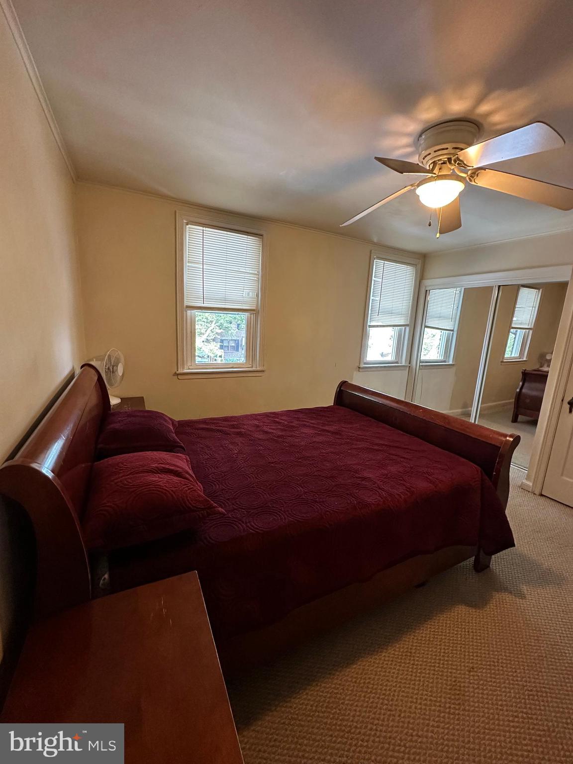 OXFORD CIRCLE - Residential