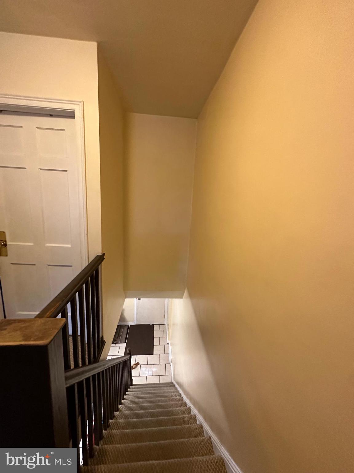 OXFORD CIRCLE - Residential