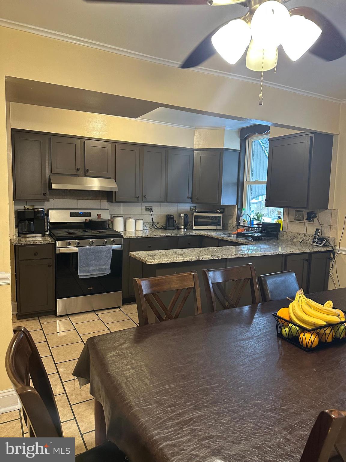OXFORD CIRCLE - Residential