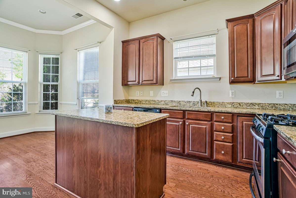 HERITAGE AT ST. CHARLES - Residential