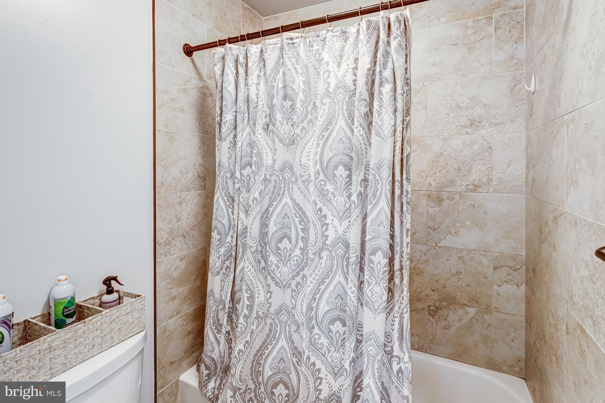 MONTCLAIR ST2 - Residential
