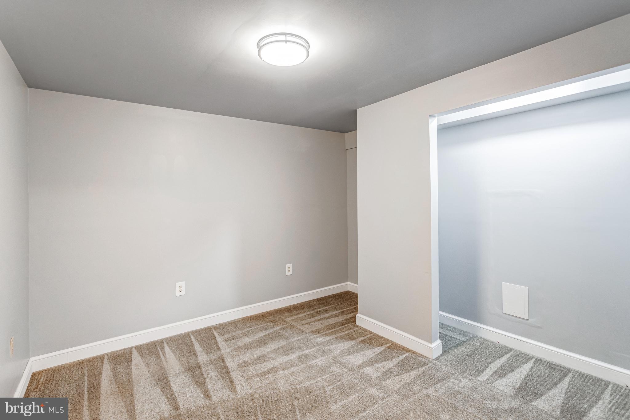 MONTCLAIR ST2 - Residential