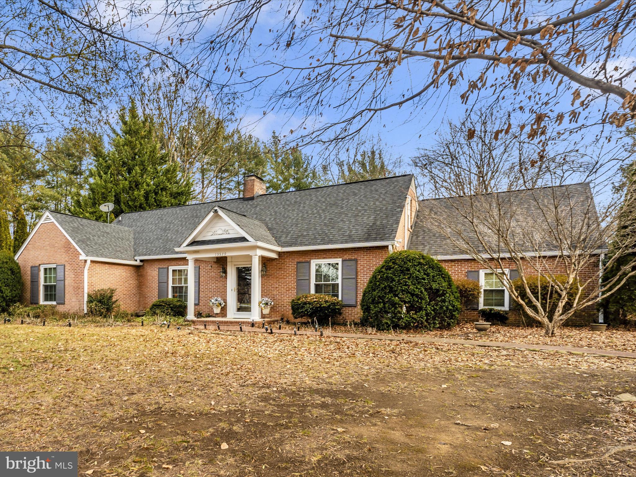 SPRING VALLEY - Residential