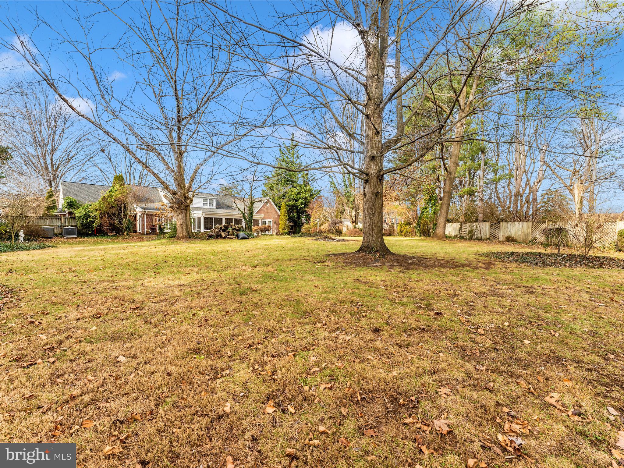 SPRING VALLEY - Residential