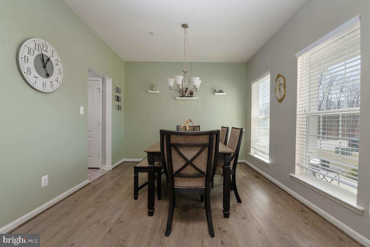 SPENCER WOODS - Residential