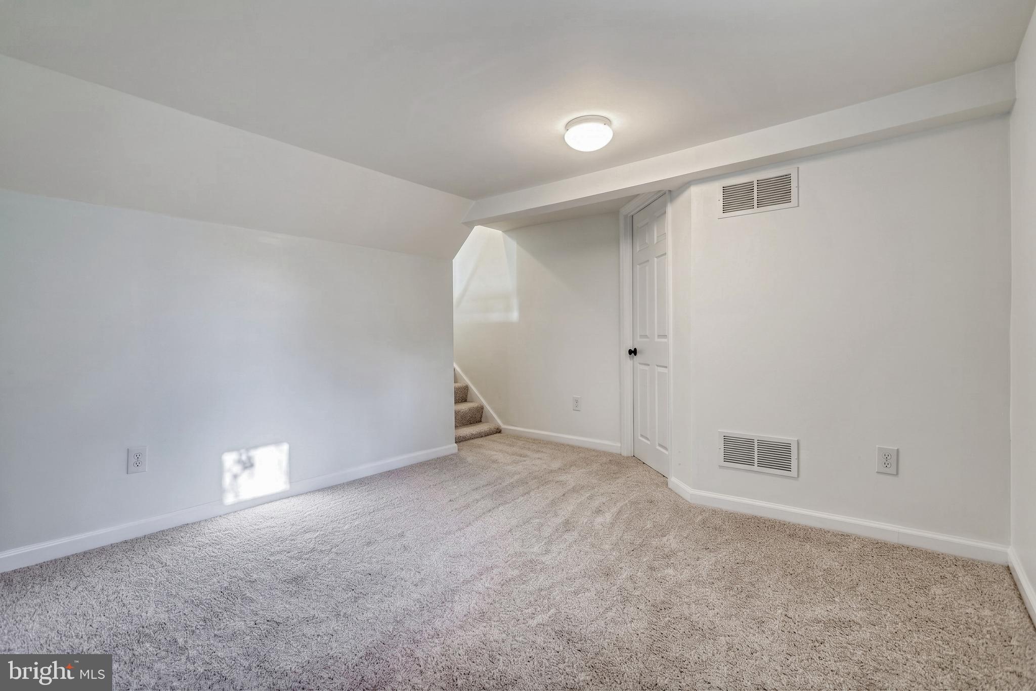 CAMP HILL - Residential