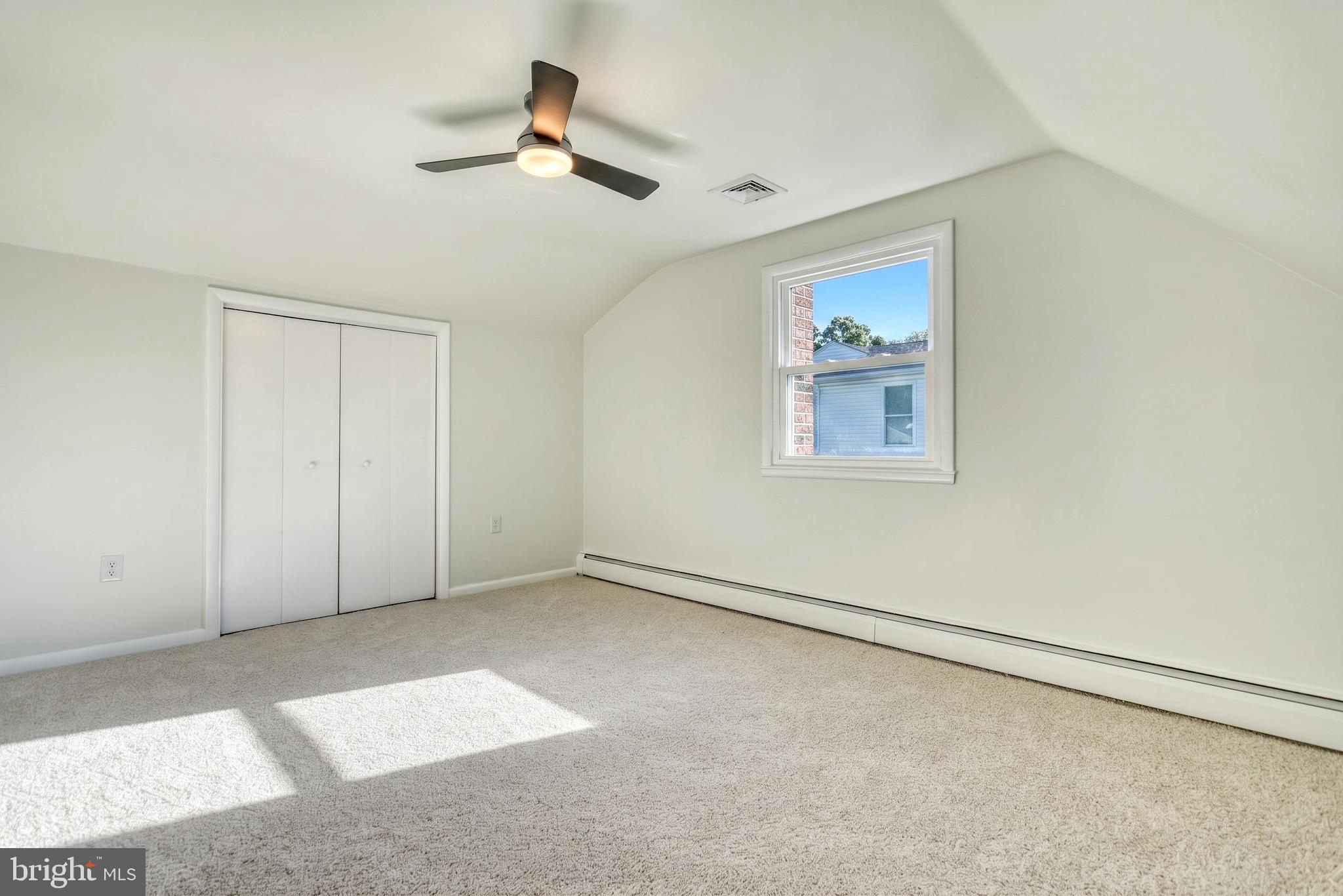 CAMP HILL - Residential