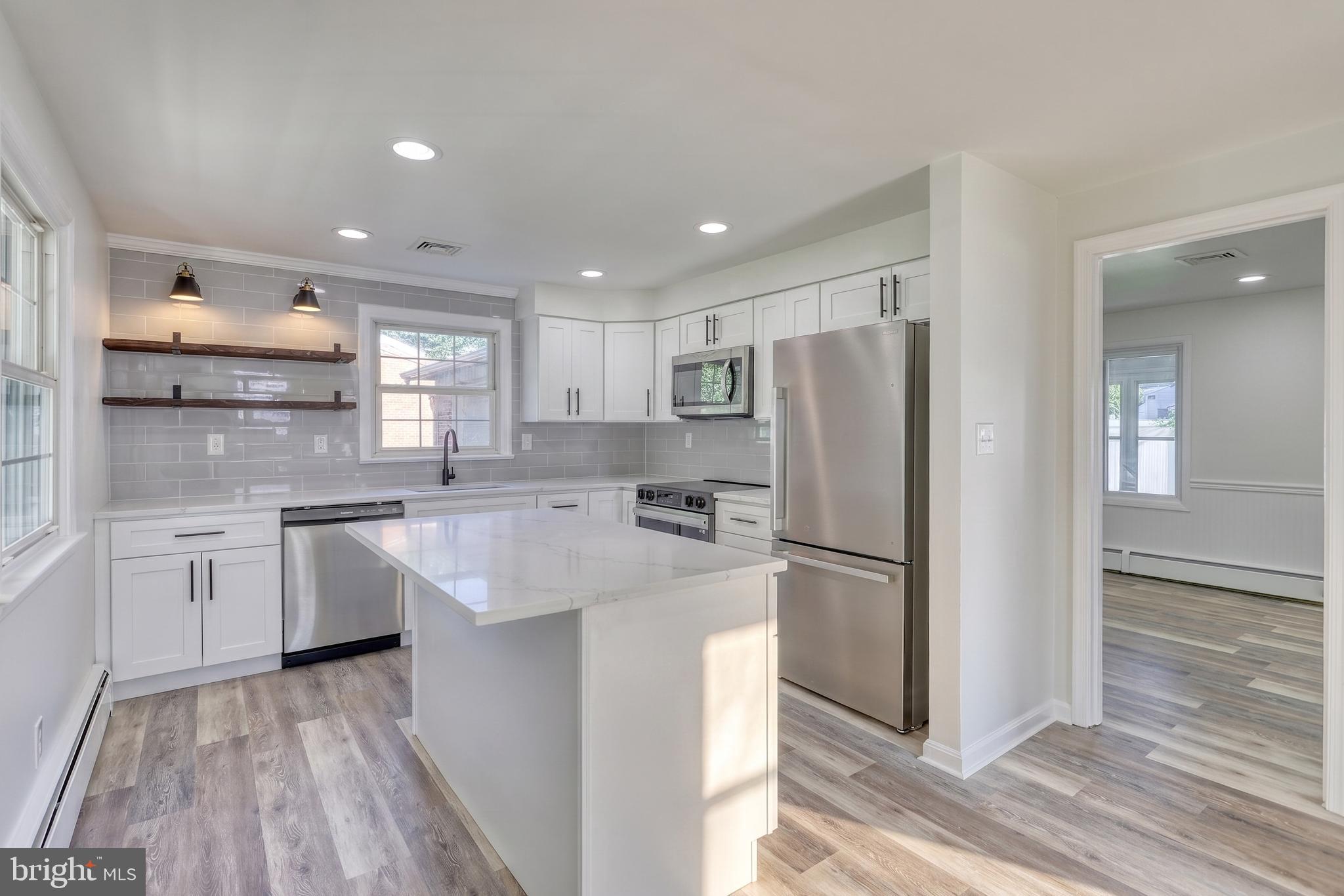 CAMP HILL - Residential
