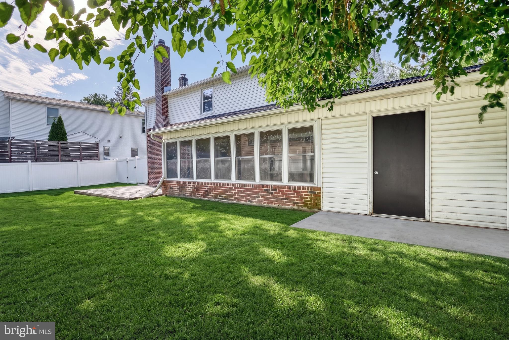 CAMP HILL - Residential