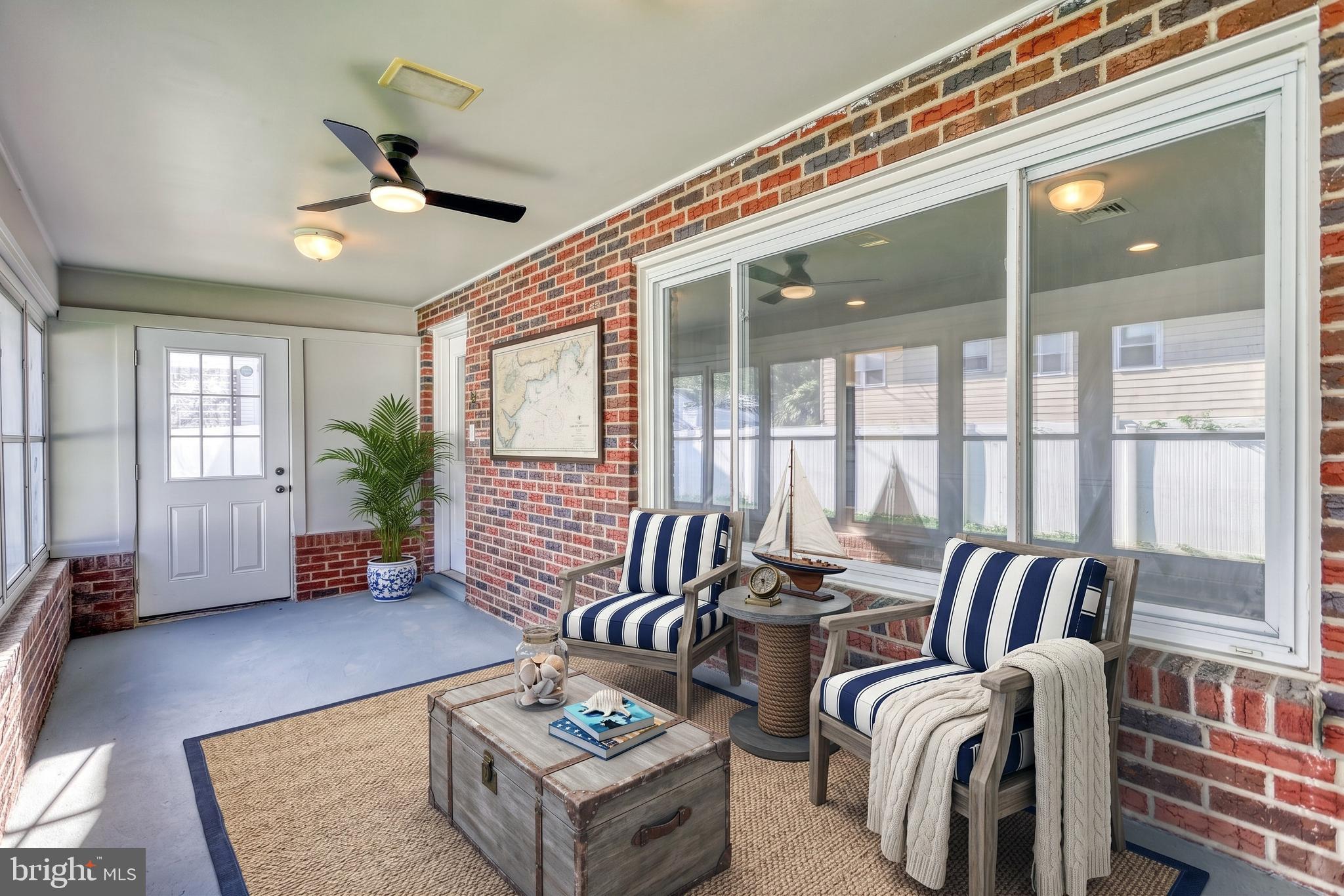CAMP HILL - Residential