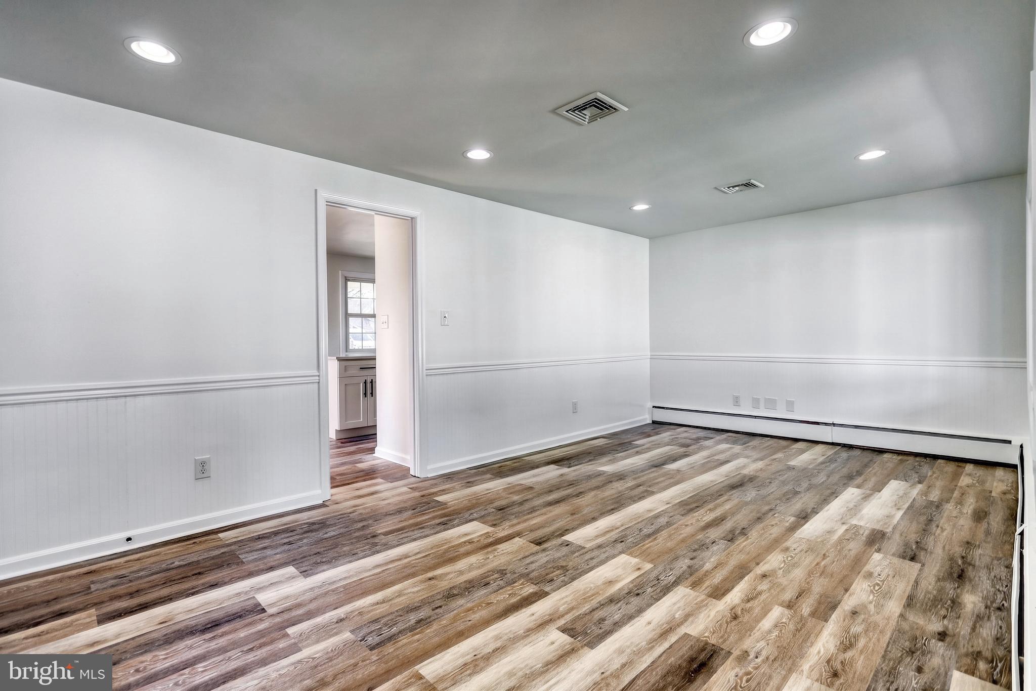 CAMP HILL - Residential