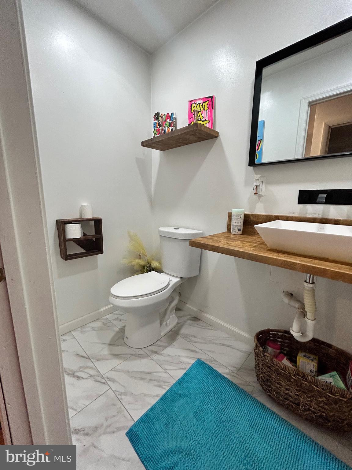 POINT BREEZE - Residential