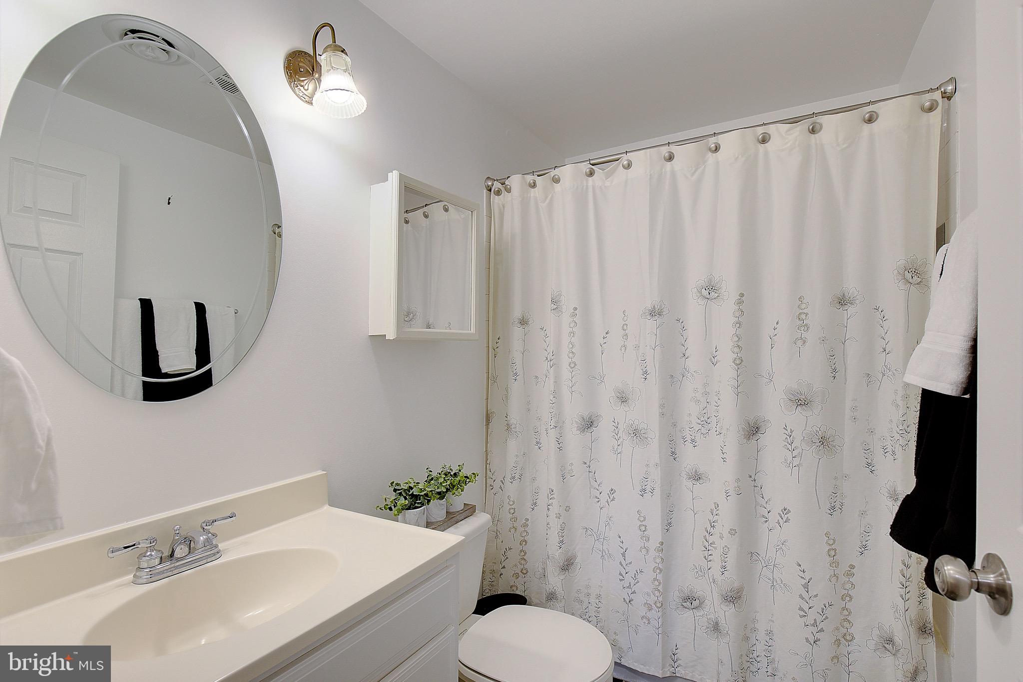 CHESAPEAKE HEIGHTS - Residential
