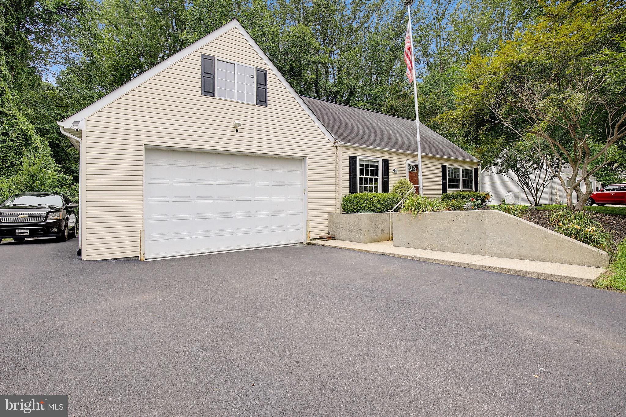 CHESAPEAKE HEIGHTS - Residential