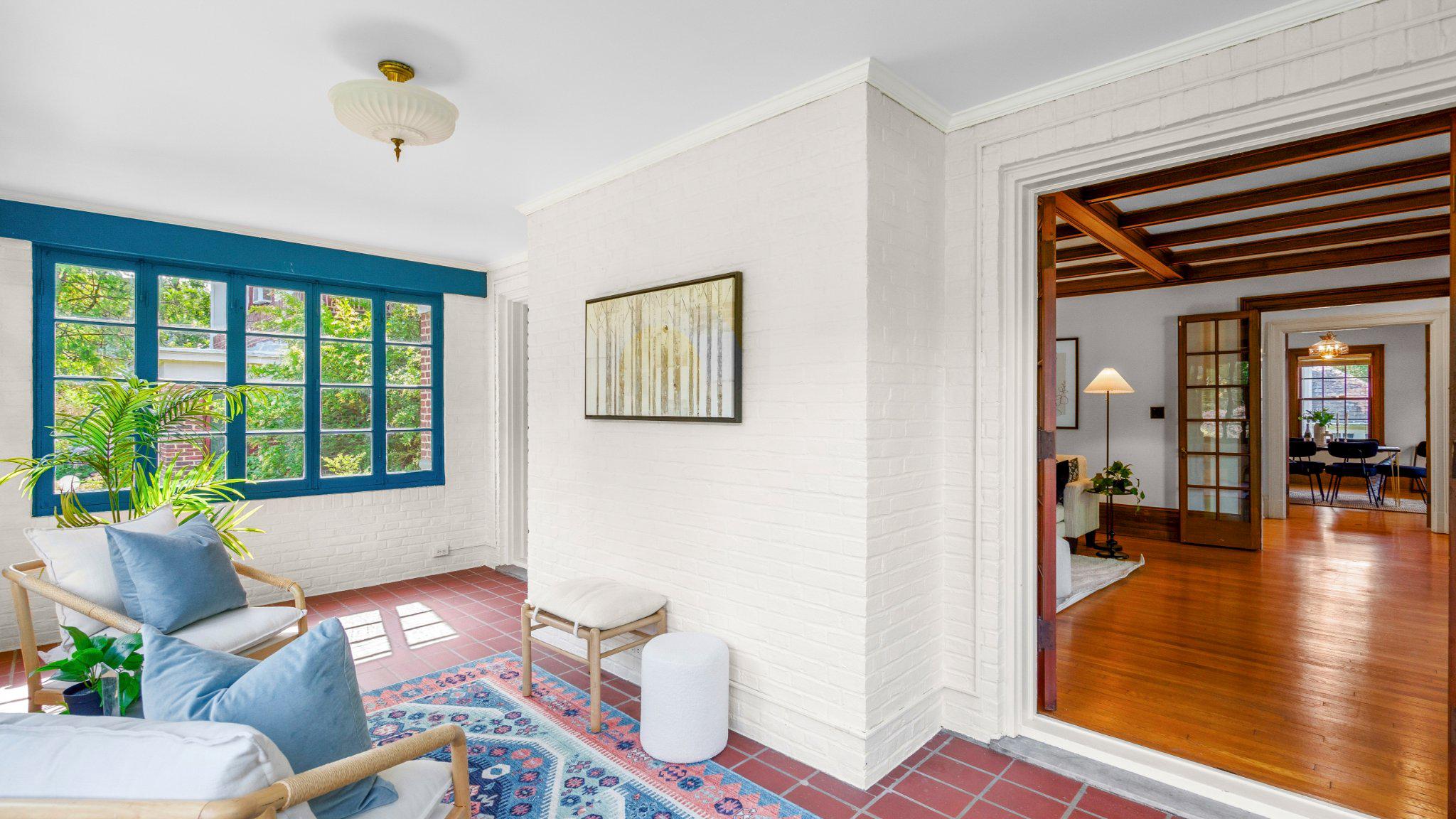 ROLAND PARK - Residential