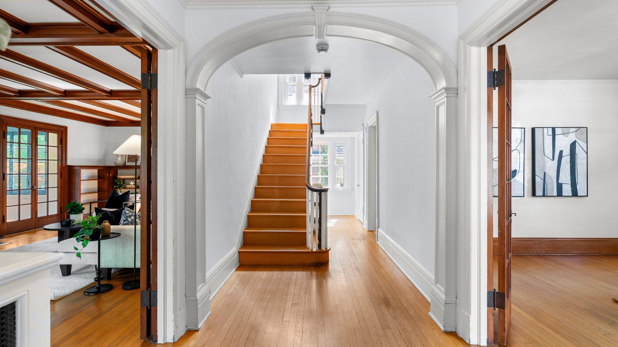ROLAND PARK - Residential