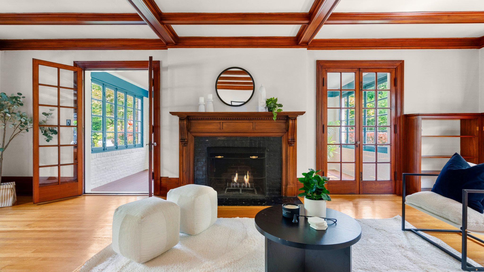 ROLAND PARK - Residential