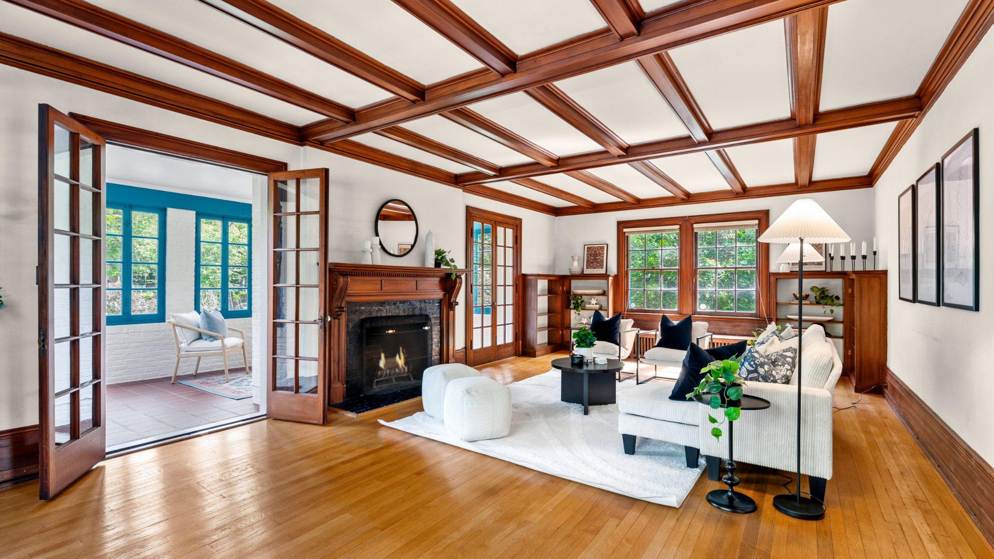ROLAND PARK - Residential