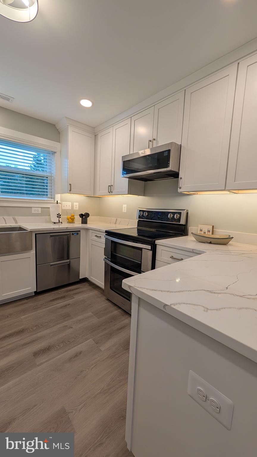 BAY CITY - Residential