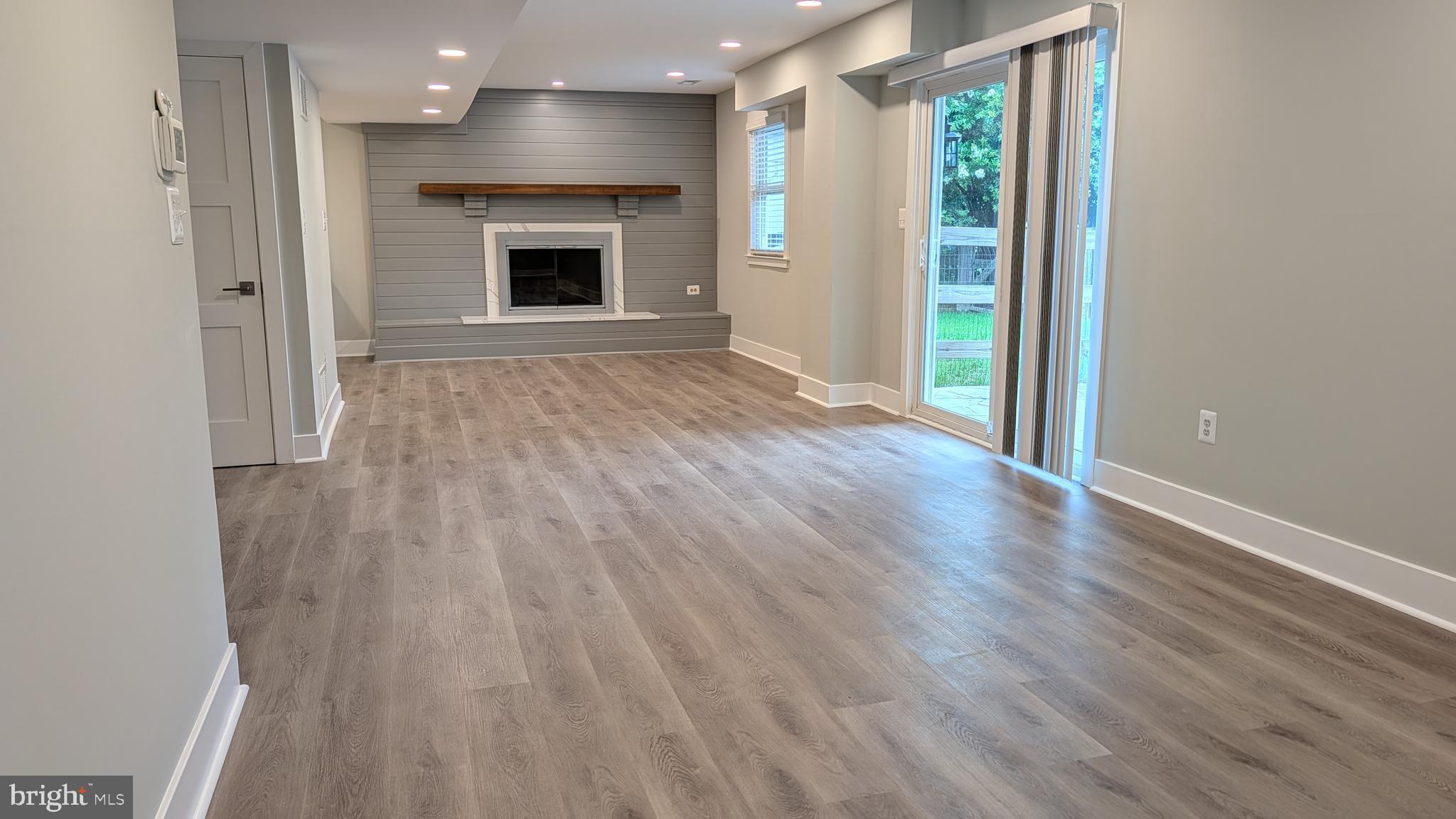 BAY CITY - Residential