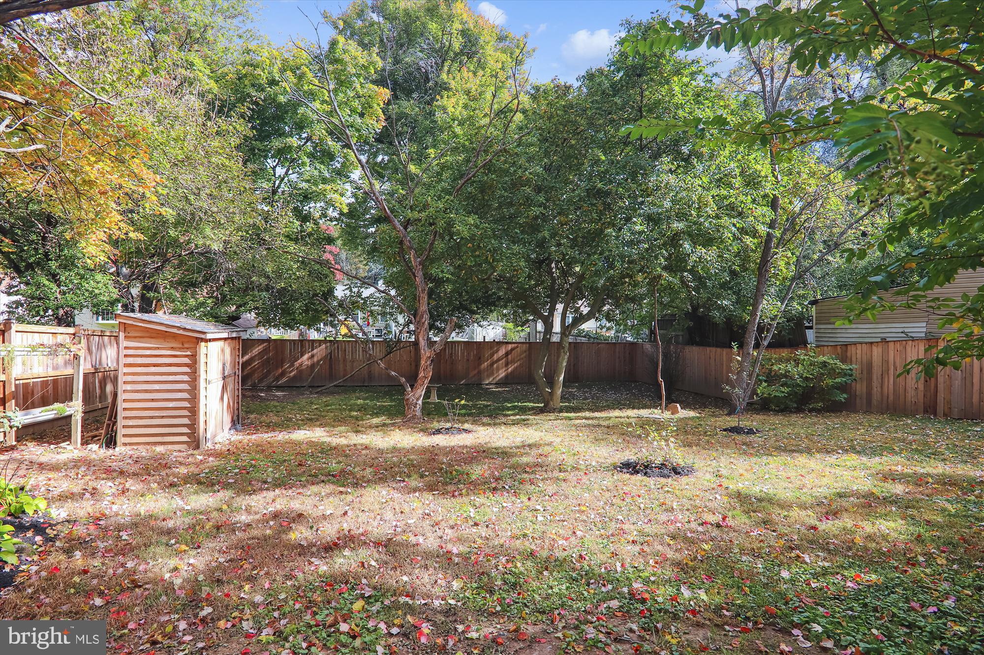 ROCKCREST - Residential