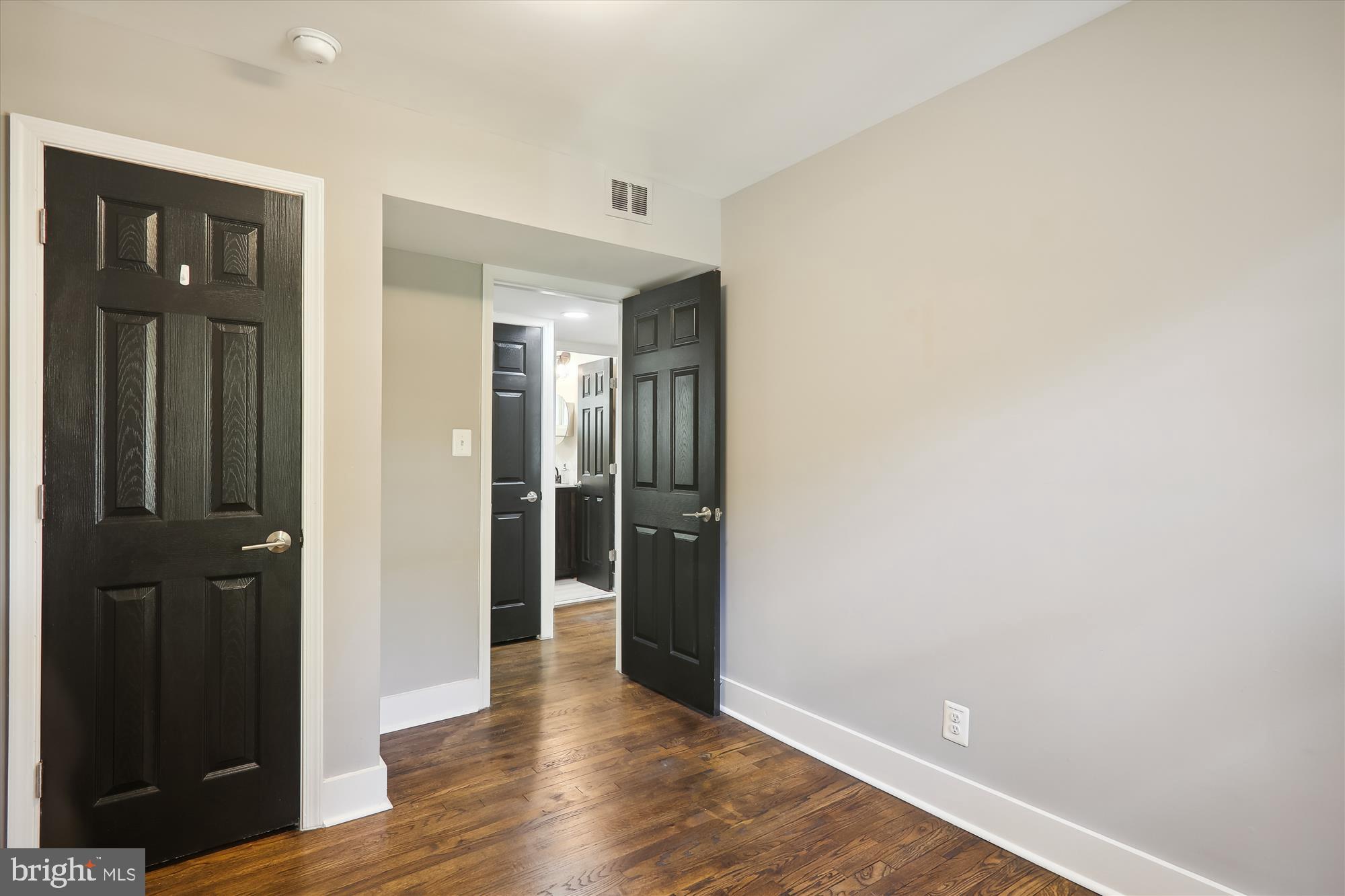 ROCKCREST - Residential