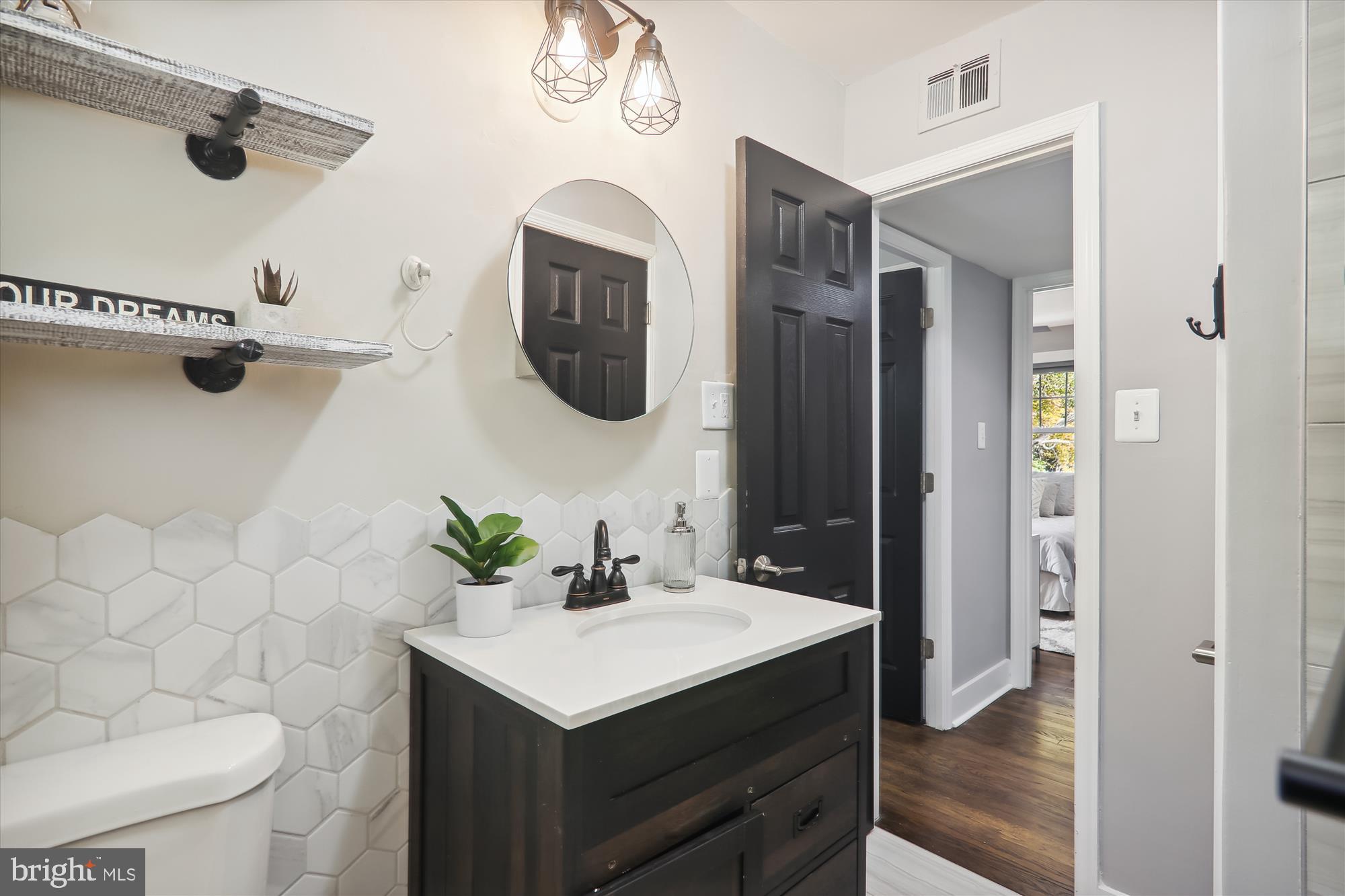 ROCKCREST - Residential