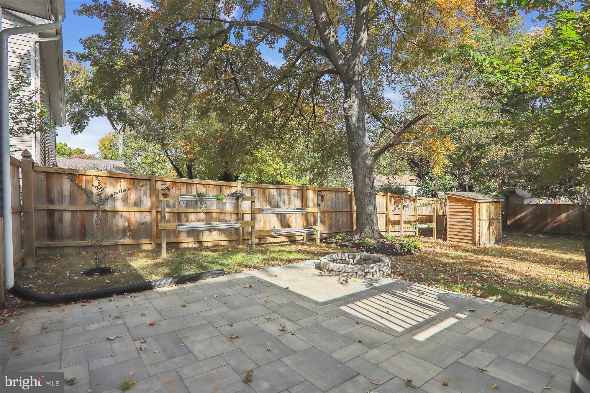 ROCKCREST - Residential