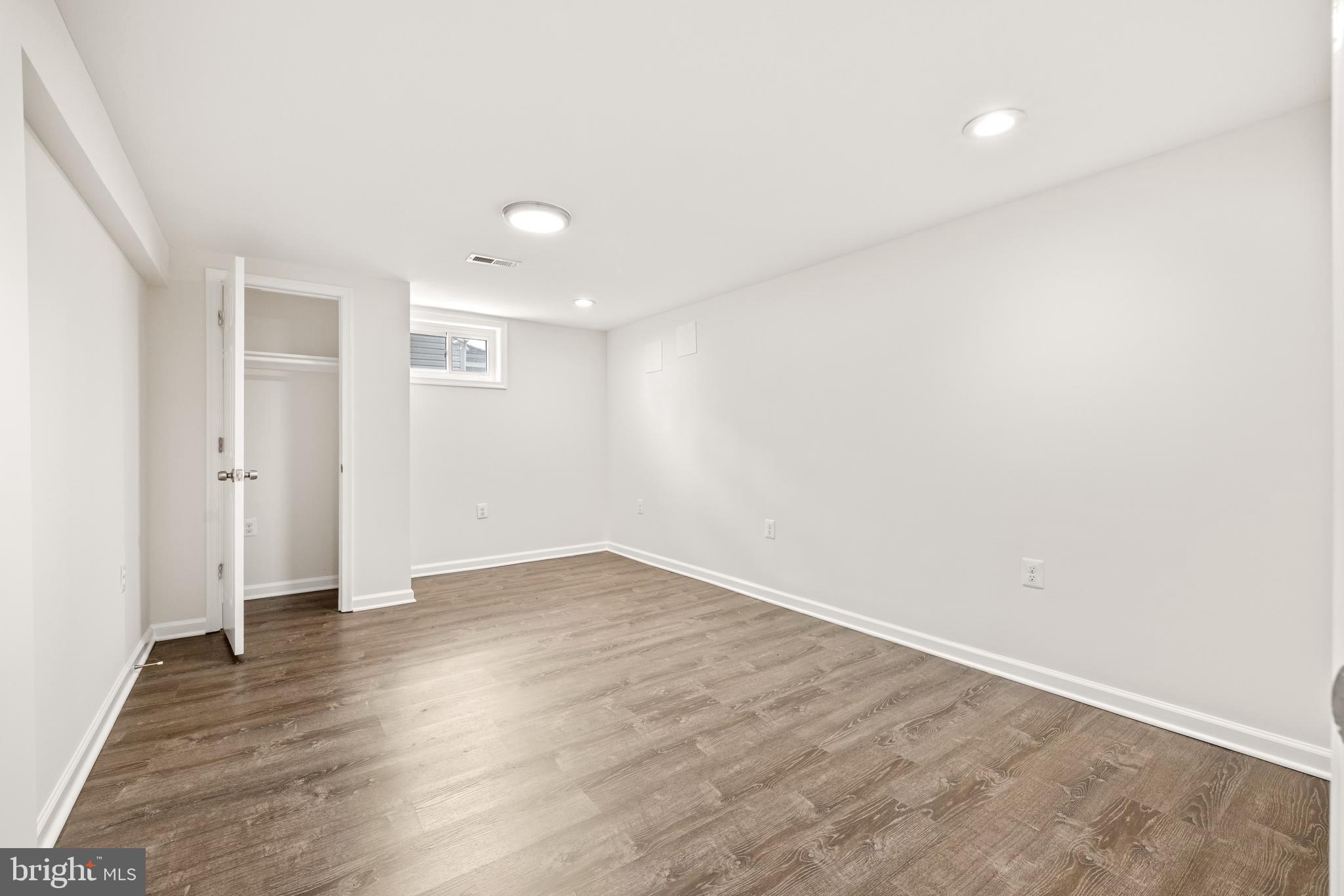 BEACON HEIGHTS - Residential