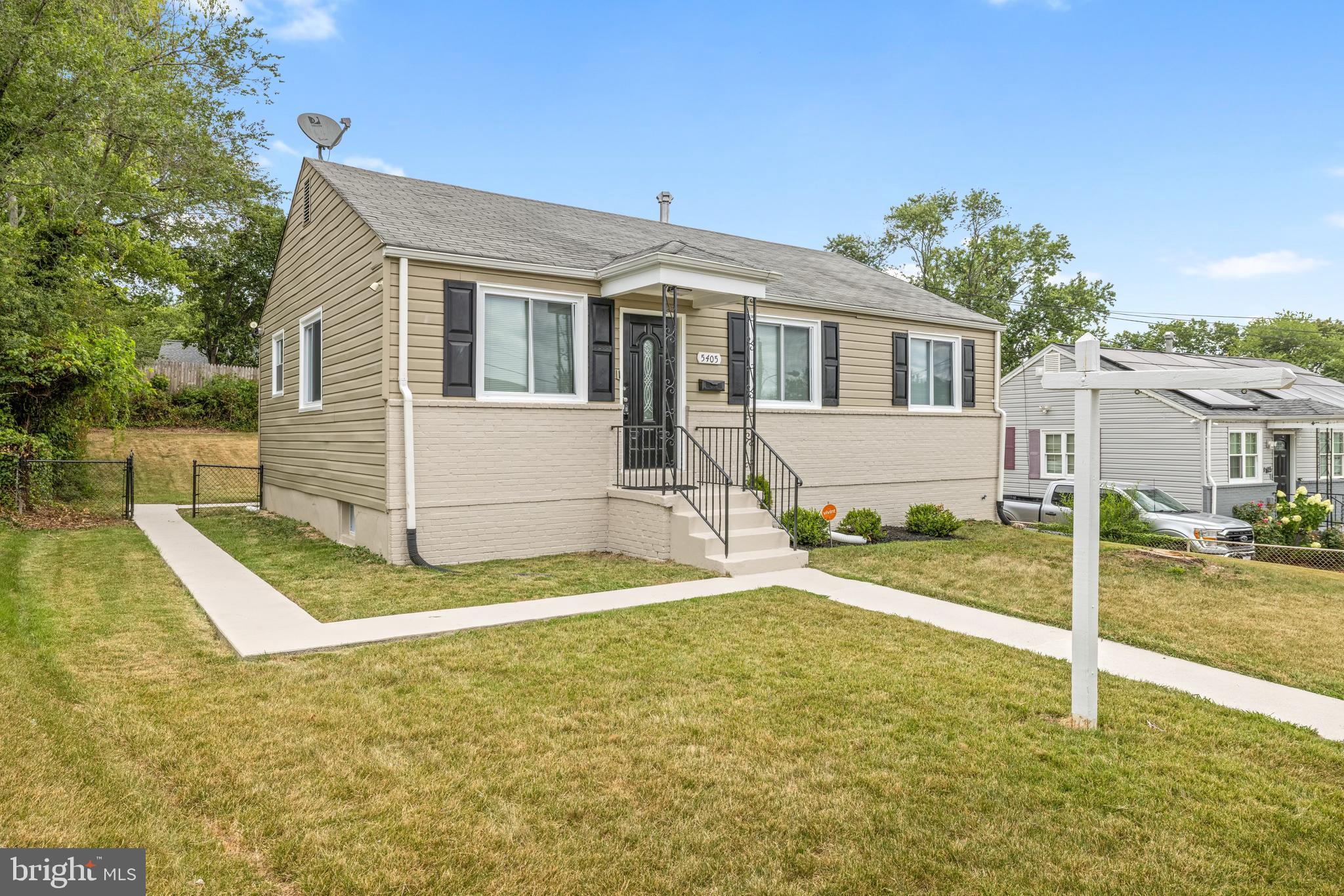 BEACON HEIGHTS - Residential