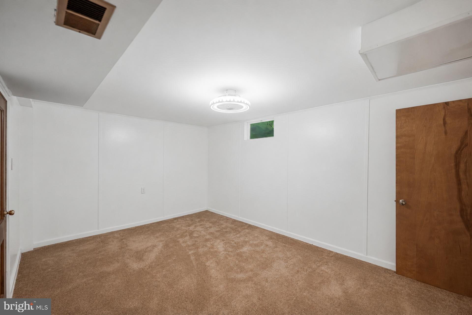 SOUTH HAMPTON SUB - Residential
