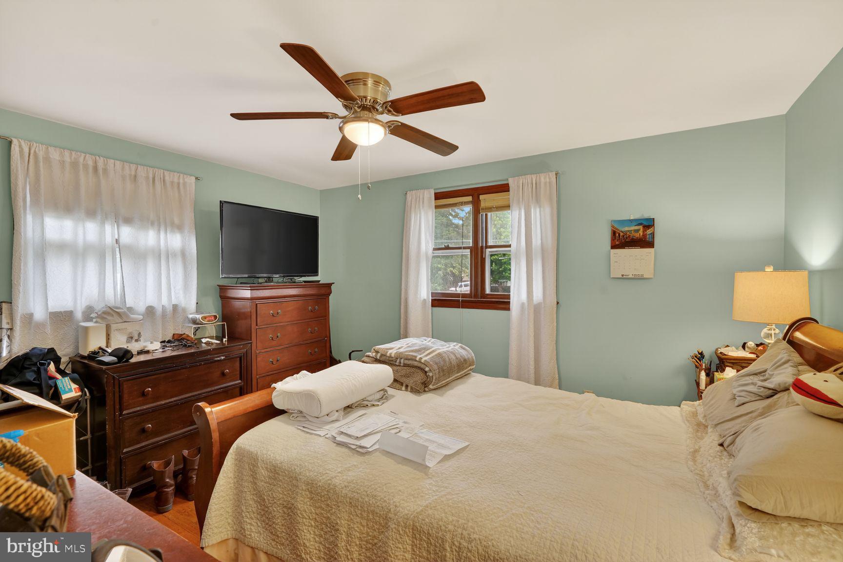 EAST COLUMBIA - Residential