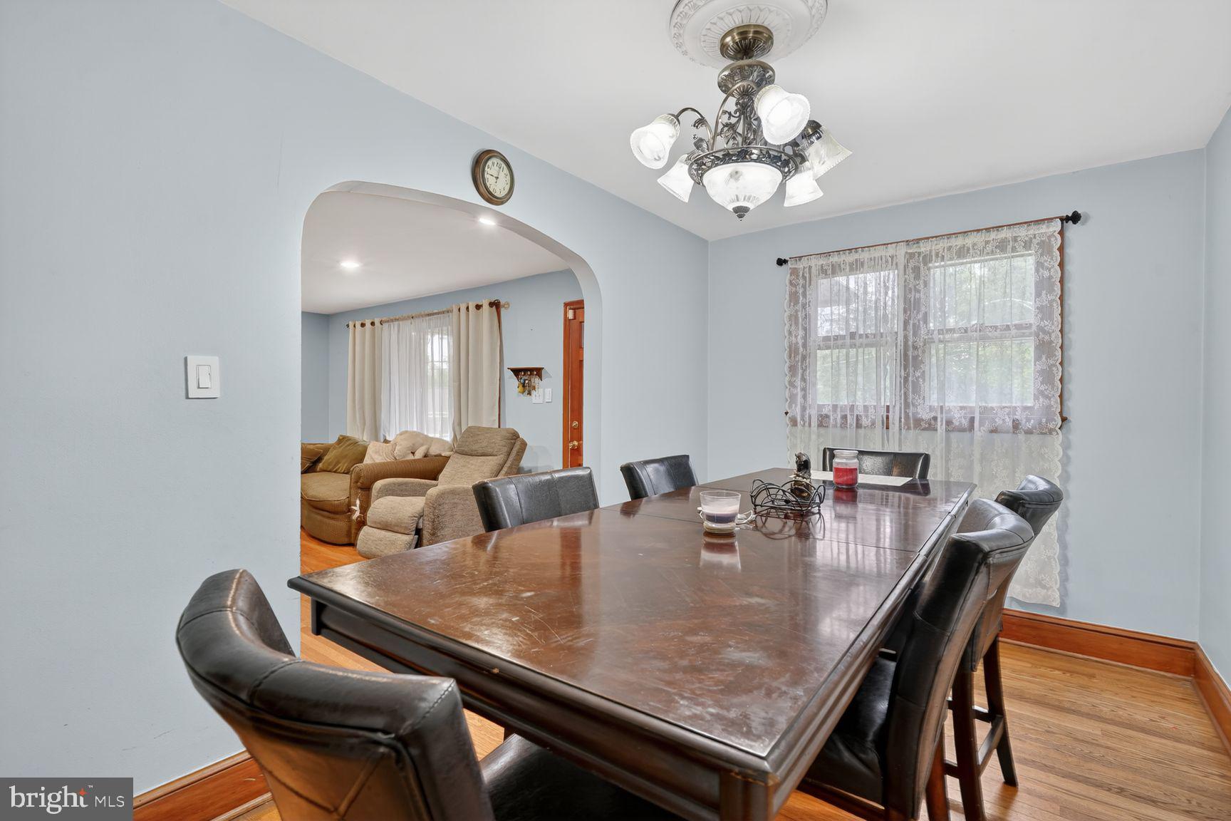 EAST COLUMBIA - Residential