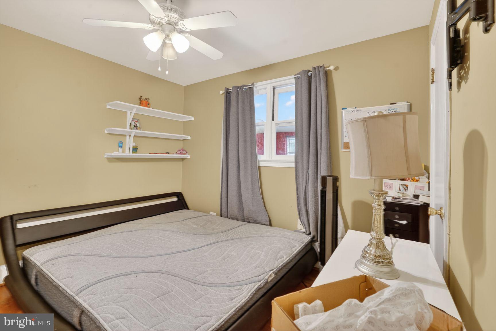 EAST COLUMBIA - Residential